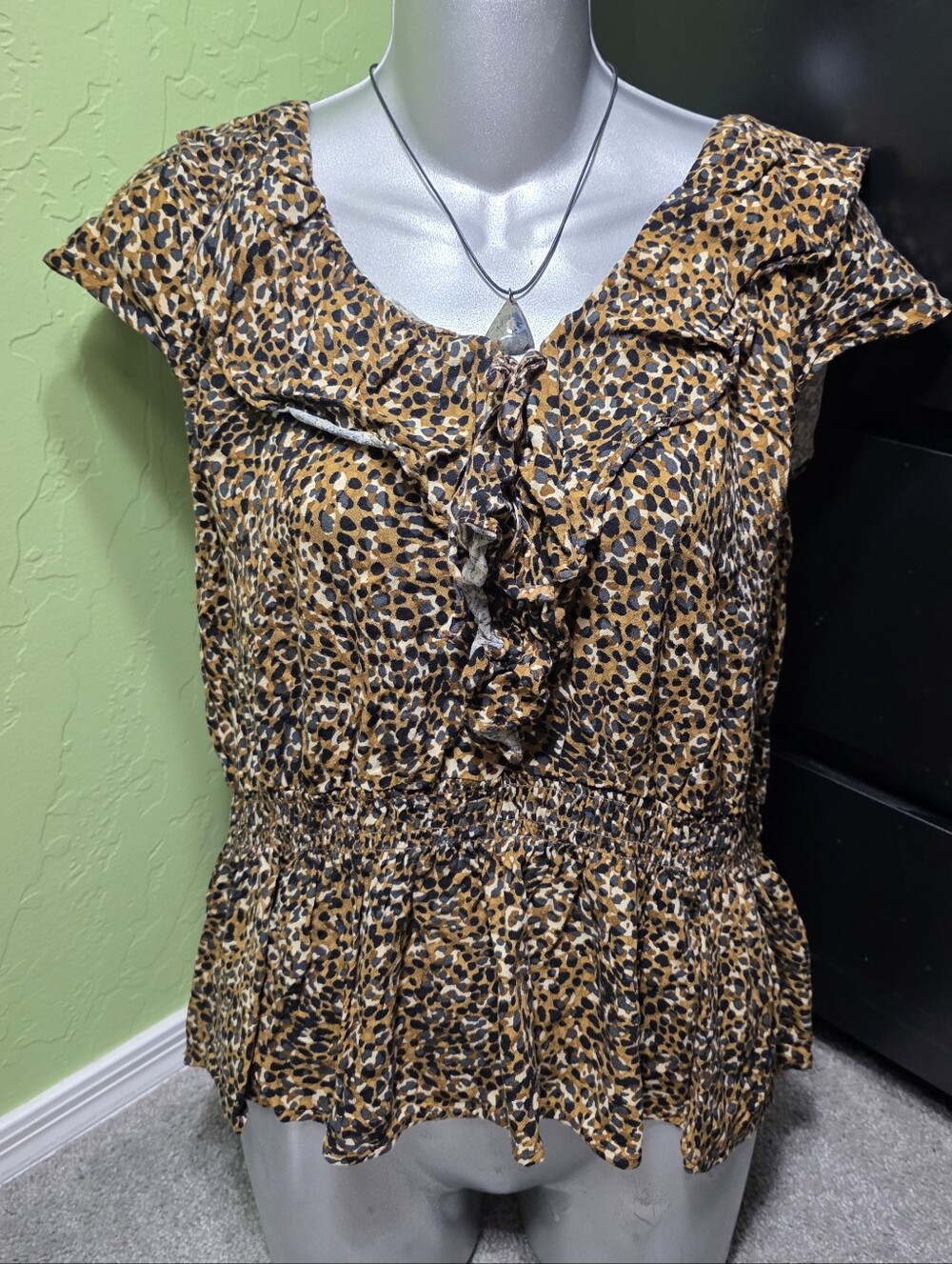 Old Navy Leopard Spot Ruffle Tank Top Women's Size XL